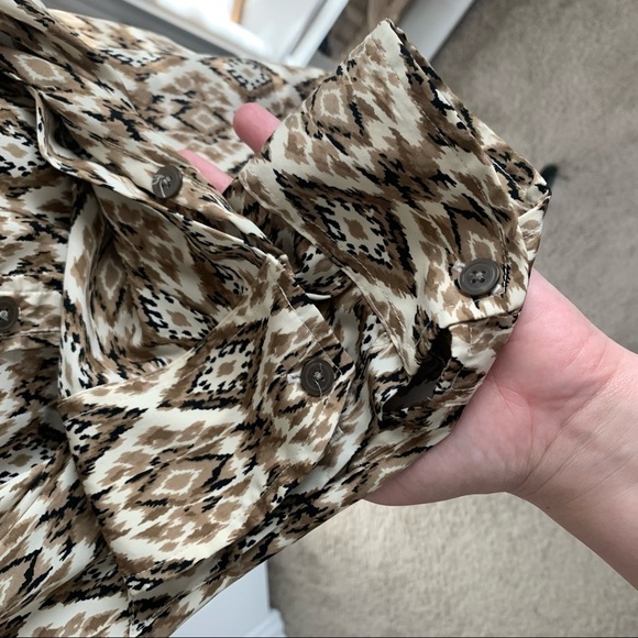 Ellen Tracy Button Down Printed Top - Picture 8 of 12